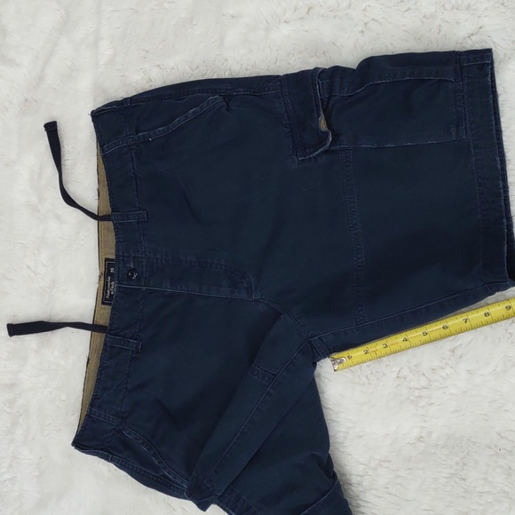 ABERCROMBIE SHORTS. - Picture 10 of 17